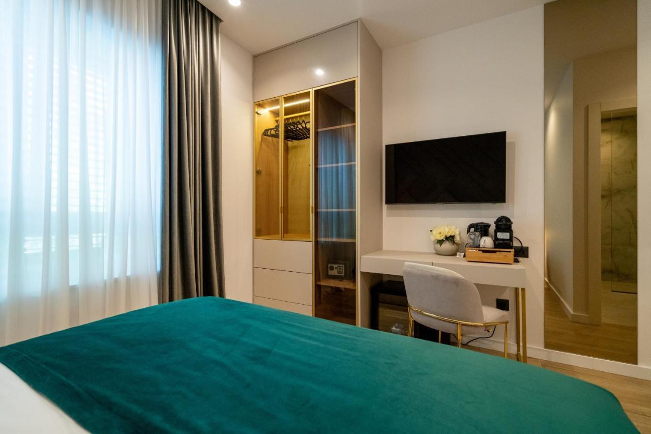 Amelie Luxury Rooms สปลิท ภายนอก รูปภาพ