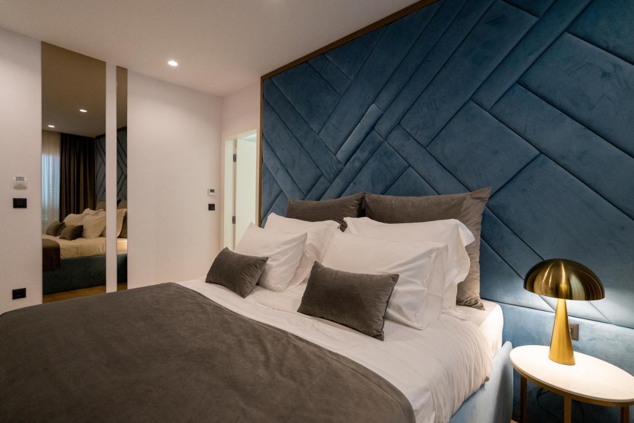 Amelie Luxury Rooms สปลิท ภายนอก รูปภาพ